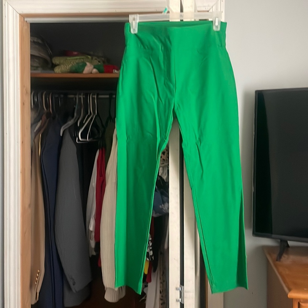 New York and Company capris
